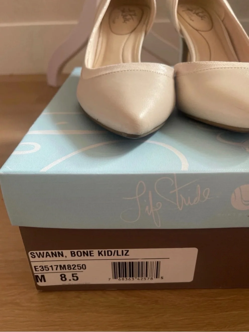 Life Stride Beige Pointed-Toe Pumps